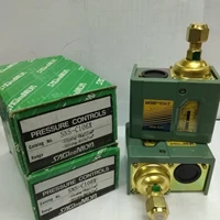 Pressure Control Saginomiya SNS-C106X
